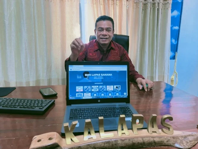 
Foto : Kalapas Kelas IIB Sanana, Kepulauan Sula, Ardian Alamsyah. (doc: istimewa)