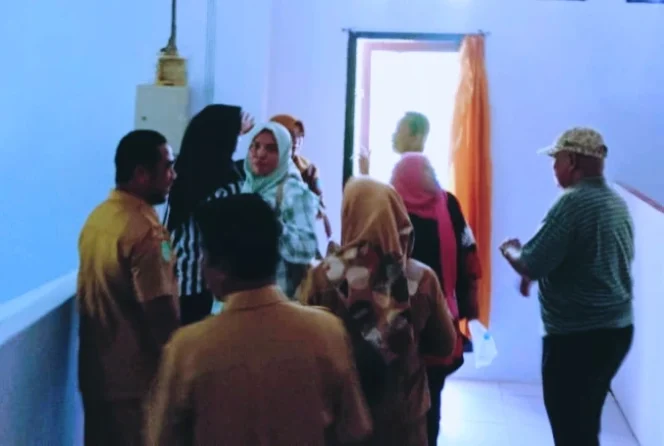 
Tunjangan Tak Cair, Sejumlah Guru di Kepsul Datangi Dinas Pendidikan
