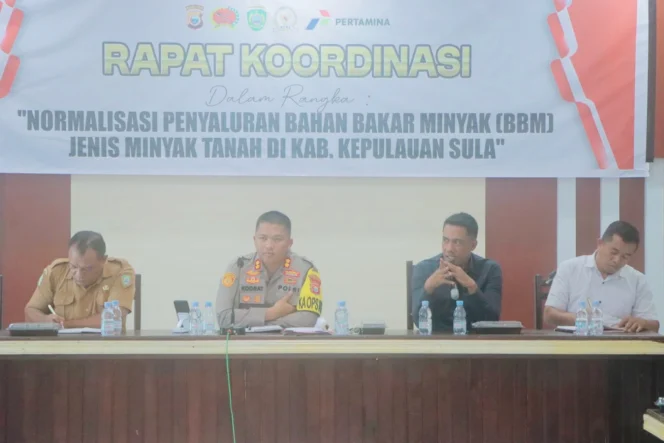 
Antisipasi Kelangkaan Minyak Tanah, Polres Kepsul Gelar Rakor