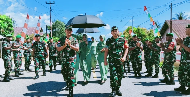 
Foto: Pangdam XV/Pattimura, Mayjen TNI Putranto Gatot Sri Handoyo disambut oleh Dandim 1510/Sula, Letkol Inf. Efran Tri Hernowo, beserta jajaran perwira dan prajurit di lingkungan Kodim. (doc: IL)