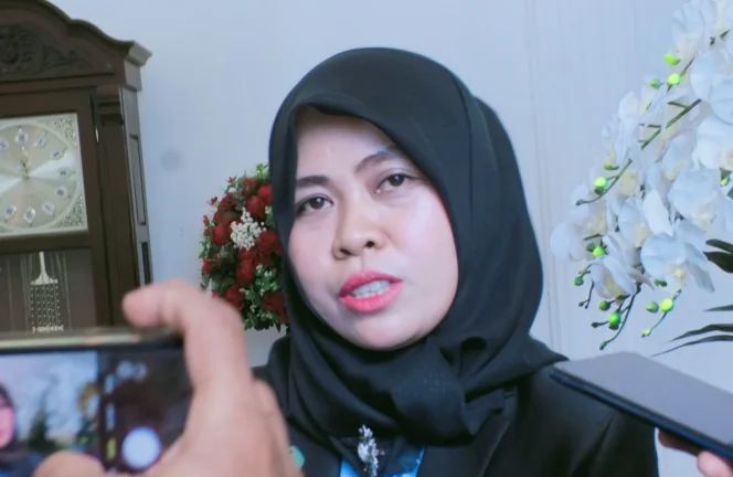 
Foto: Kepala Dinas Kabupaten Kepulauan Sula, Marini Nur Ali. (doc: bacaritamalut.com)