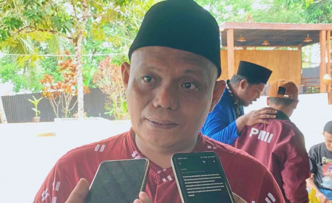 
Foto: Anggota Bawaslu Provinsi Maluku Utara, Suleman Patras. (doc: bacaritamalut.com)