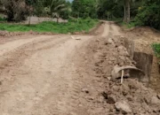 Warga Wailoba Desak CV AEM Perbaiki Jalan dan Jembatan Rusak