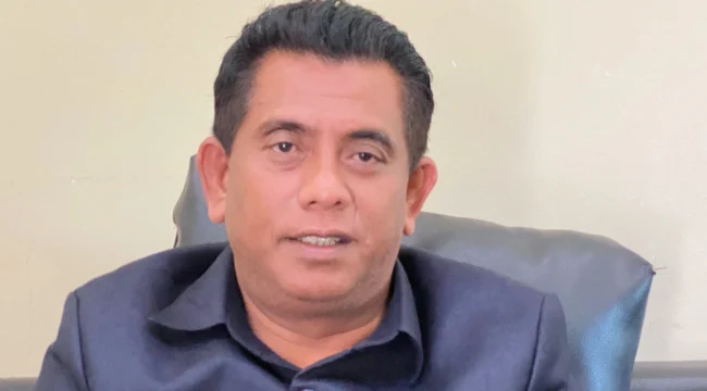 Foto: Ketua DPRD Kepulauan Sula, H. Ahkam Gajali. (doc: bacaritamalut.com)