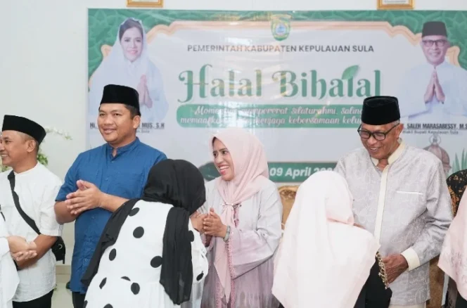 
Lewat Halal Bihalal, Bupati Sula Tekankan Pentingnya Soliditas Bangun Daerah