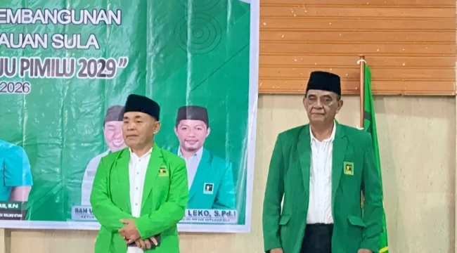 Foto: Kandidat Bakal Calon Ketua DPC PPP Kepulauan Sula, Bah Udin Soamole (kiri) dan Jauhar Buamona (kanan). doc: bacaritamalut.com
