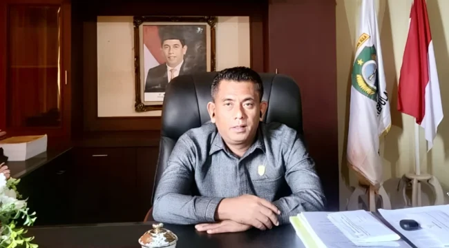 Foto: Ketua DPRD Kepulauan Sula, H. Ahkam Gajali. (doc: istimewa)