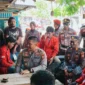 Temui Langsung Masa Aksi, Kapolres Sula Pilih Dialog Terbuka