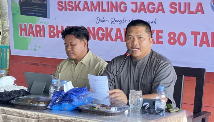 Polres Sula Bedah Buku “Siskamling Jaga Sula”, Kapolres Ajak Warga Aktifkan Pos Ronda