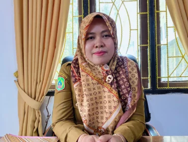 Foto: Plt. Kepala Dinas Pendidikan Kepulauan Sula, Marini Nur Ali. (doc: Man)