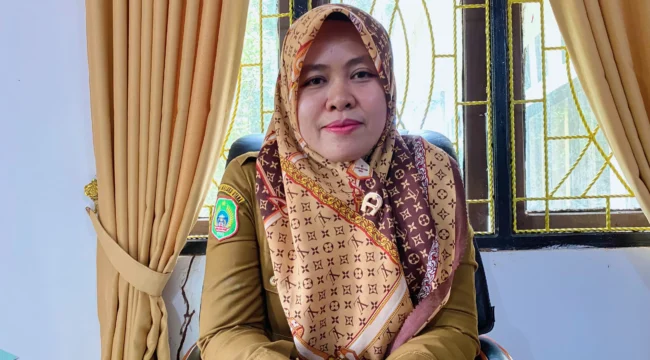 Foto: Plt. Kepala Dinas Pendidikan Kepulauan Sula, Marini Nur Ali. (doc: Man)
