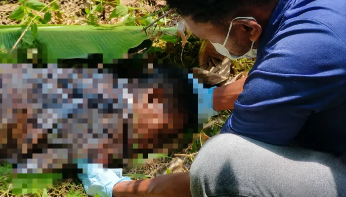 Mayat Pria Ditemukan Tengkurap di Belakang SD Inpres Waihama
