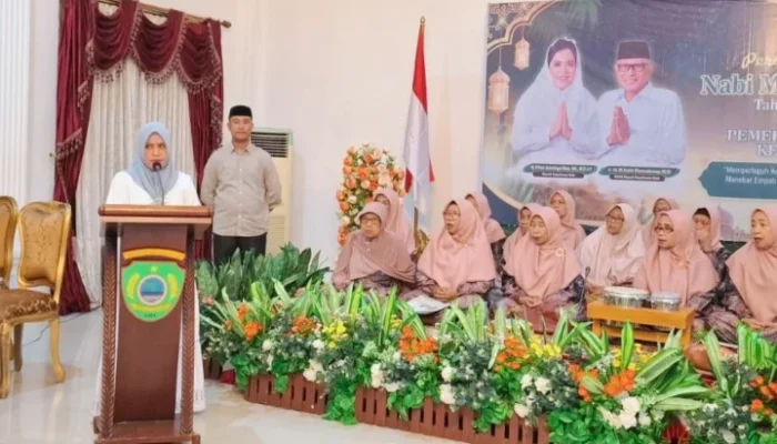 Bupati Fifian Bawa Pesan Kemanusiaan di Peringatan Maulid