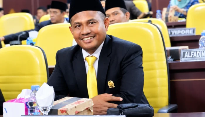 Masmina Dinilai Keliru Tanggapi Ketidakhadiran Bupati Sula di Paripurna