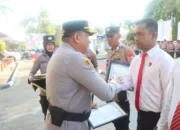 Sejumlah Personel Polres Sula Dapat Penghargaan Dari Kapolres