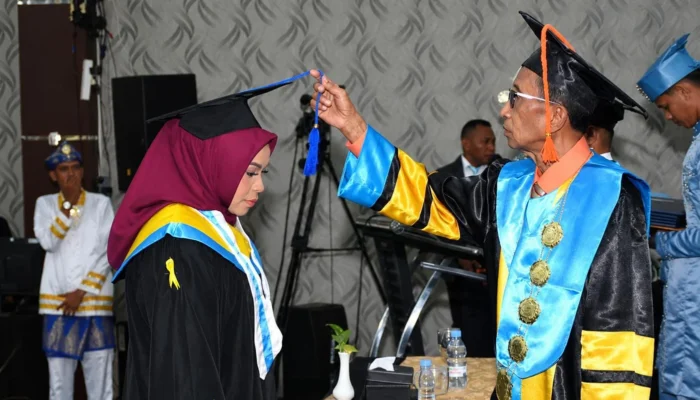 Toga dan Air Mata: Perjuangan yang Tak Pernah Terlihat